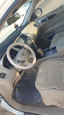 Dammam, Vehicles, Cars & Trucks , SAR 22000,  Nissan Pathfinder,  2013,  Automatic,  2700720 KM,  - Full