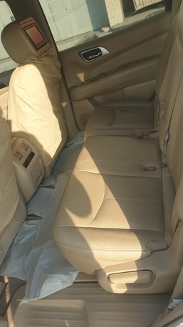 Dammam, Vehicles, Cars & Trucks , SAR 22000,  Nissan Pathfinder,  2013,  Automatic,  2700720 KM,  - Full