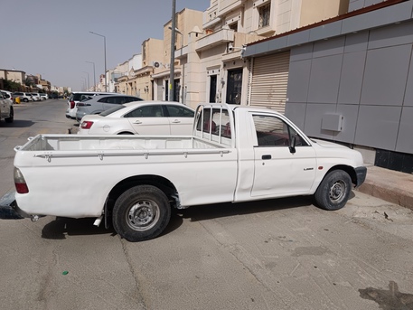 Riyadh, Vehicles, Cars & Trucks , SAR 11500,  Mitsubishi L 200,  1999,  Manual,  245000 KM,  Mitsubishi Single Cabin Pick Up