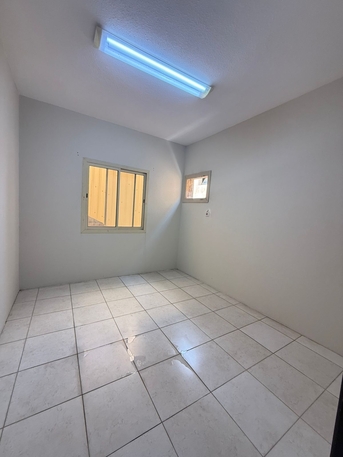 Jubail, Apartments, Flats, Houses & Villas, UNFURNISHED APARTMENT AVAILABLE IN JUBAIL