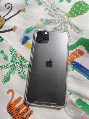 Riyadh, Mobile Phones, SAR 800,  IPhone 11 Pro Max &ndash; 64GB &ndash; Green Canadian Model