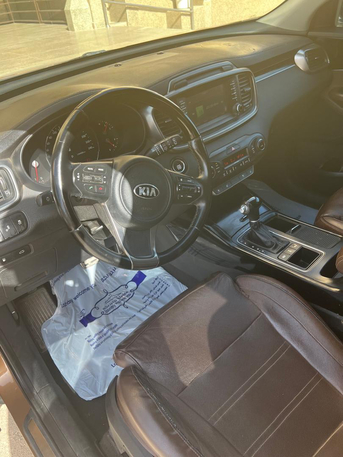 Riyadh, Vehicles, Cars & Trucks , SAR 32000,  Kia Sorento,  2016,  Automatic,  134000 KM,  Kia - Sorento - 6cel - Petrol - Full Option - Only 134,000 Km