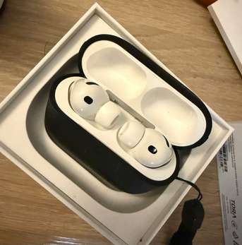 Riyadh, Mobile Phones, SAR 750,  AirPods Pro 3