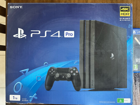 Jubail, Video Games, SAR 1050,  PS4 1TB With Six Games And Two Controllers