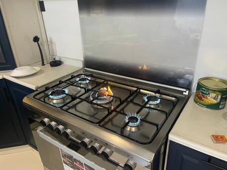 Jeddah, Appliances, SAR 850,  Cooking Range (Best Condition) 5 Burners