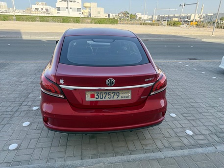 Muharraq, Vehicles, Cars & Trucks , BHD 3450,  MG MG6,  2019,  Automatic,  90 KM,  MG6 Trophy  Model For Sale