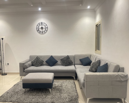 Jeddah, Furniture, SAR 500,  Combo Of Used 6 Seater Sofa Set For Sale At Reasonable Price