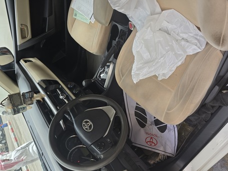 Riyadh, Vehicles, Cars & Trucks , SAR 35000,  Toyota Corolla,  2015,  Automatic,  171000 KM,