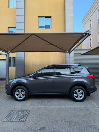 Jeddah, Vehicles, Cars & Trucks , SAR 37000,  Toyota RAV4,  2013,  Automatic,  290000 KM,    Full Option