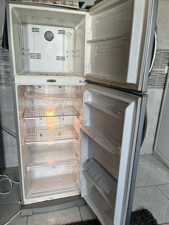 Jeddah, Electronics, SAR 650,  Super General Refrigerator For Sale In A Very Good Cooling Condition