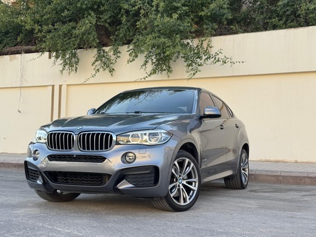 Riyadh, Vehicles, Cars & Trucks , SAR 119000,  Bmw X6 M,  2015,  Automatic,  128000 KM,  Well Maintained, Low Mileage, Saudi Specification. V8 Kit M