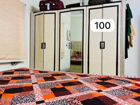 Riyadh, Furniture, SAR 1400,  Urgent Sale &ndash; Household Furniture & Appliances  أثاث وأجهزة منزلية