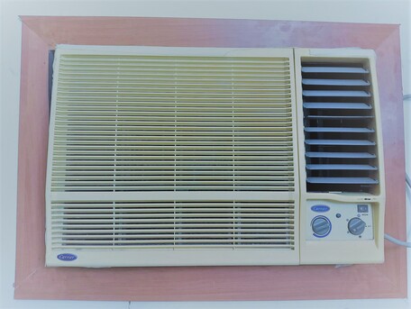 Manama, Air Conditioners, BHD 1,  Carrier 2 Ton , Pearl 2 Ton Window Ac
