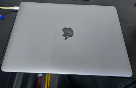 Jubail, Computers, SAR 2500,  Apple Laptop