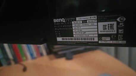Manama, Computers, BHD 90,  🔴🔴BenQ 4K 32" - Model BL3201PT (BL3201PH) Screen Size: 32 Inches Panel