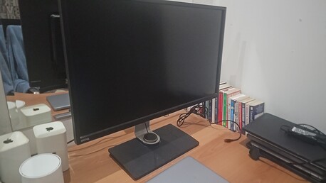 Manama, Computers, BHD 90,  🔴🔴BenQ 4K 32" - Model BL3201PT (BL3201PH) Screen Size: 32 Inches Panel