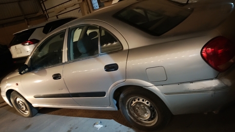 Riyadh, Vehicles, Cars & Trucks , SR 7500,  Nissan Sunny,  2005,  Manual,  400000 KM,