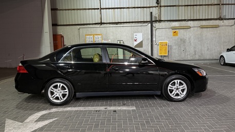 Jeddah, Vehicles, Cars & Trucks , SAR 22000,  Honda Accord,  2006,  Automatic,  268 KM,