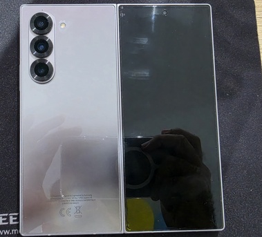 Al Malaz, Mobile Phones, SAR 3100,  Samsung Z Fold 6 256GB