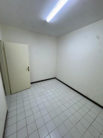 Jeddah, Rooms for Rent, SAR 800/month,  SINGLE ROOM AVAILABLE WITH BATHROOM