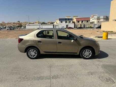 Riyadh, Vehicles, Cars & Trucks , SAR 22000,  Renault Symbol,  2021,  Automatic,  130000 KM,    Model/ 130000KM / SR22000