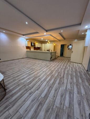 Al Salam, Apartments, Flats, Houses & Villas, SAR 35000/year,  3 BR,  Family Apartment 2nd Floor With Taris Large Size Hosue With All Split AC Installed