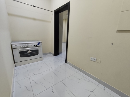 East Riffa, Apartments, Flats, Houses & Villas, BHD 140/year,  1 BR,  East Riffa:- Studio Flat On Rent With Unlimited Ewa..