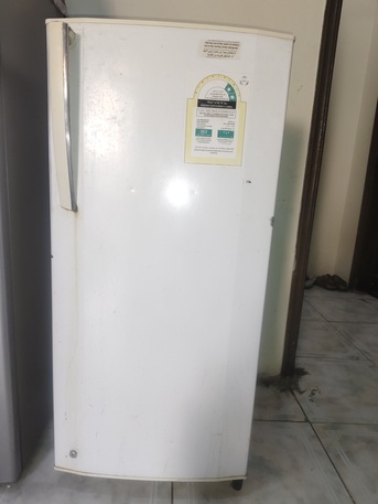 Khobar, Appliances, SAR 200,  Fridge For Sale