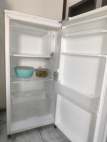 Khobar, Appliances, SAR 200,  Fridge For Sale