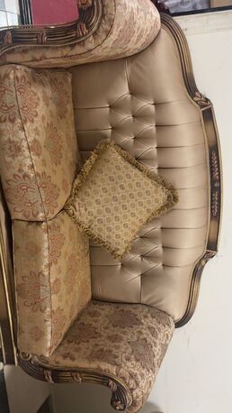 Jeddah, Appliances, SAR 850,  Selling 11 Seater Sofa Set