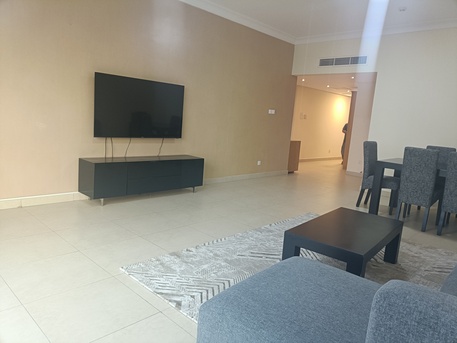 Manama, Apartments, Flats, Houses & Villas, BHD 425/month,  Furnished,  2 BR,  180 Sq. Meter,  Fully Furnished Luxury Apartment With Ewa