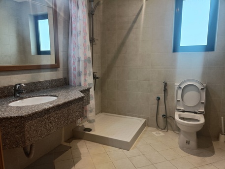 Manama, Apartments, Flats, Houses & Villas, BHD 425/month,  Furnished,  2 BR,  180 Sq. Meter,  Fully Furnished Luxury Apartment With Ewa