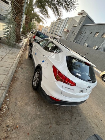 Jeddah, Vehicles, Cars & Trucks , SAR 32000,  Hyundai Santa Fe,  2015,  Automatic,  220000 KM,  Very Neat And Clean