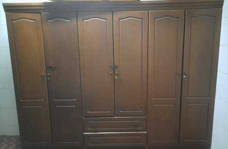 Jeddah, Household Items, SAR 100,  Bed With Mattress + 6 Door Wardrobe + Tables