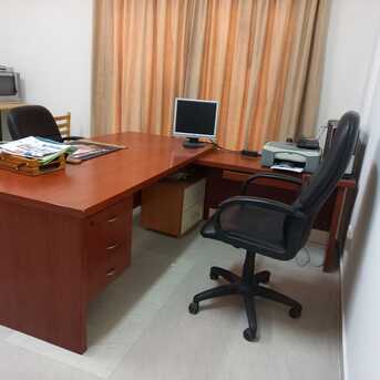 Manama, Furniture, BHD 1,  Good Condition Office Furniture For Sale