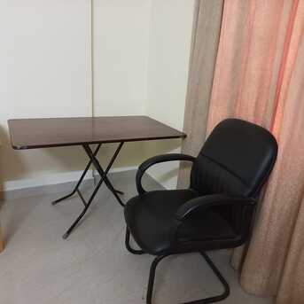 Manama, Furniture, BHD 1,  Good Condition Office Furniture For Sale