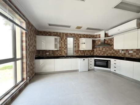 Hamala, Villas, BHD 1300,  620 Sq. Meter,  4BR Villa | Pool & Backyard | Maid & Driver Rooms