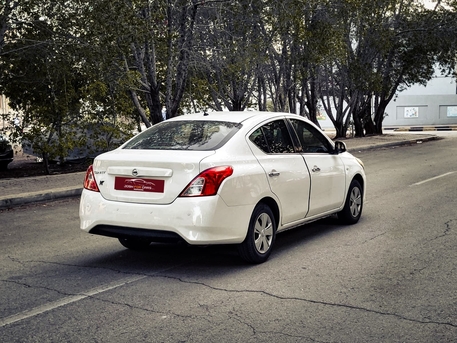 Muharraq, Vehicles, Cars & Trucks , BHD 1,  Nissan Sunny,  2018,  Automatic,  122000 KM,
