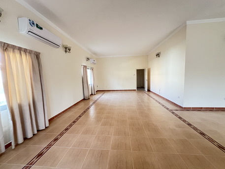 Saar, Villas, BHD 800,  400 Sq. Meter,  Spacious 4BR Compound Villa | Maid&rsquo;s Room & Garden