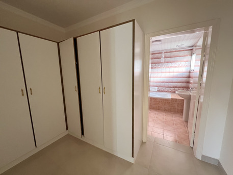 Saar, Villas, BHD 800,  400 Sq. Meter,  Spacious 4BR Compound Villa | Maid&rsquo;s Room & Garden