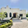 BHD 1200/month,  3 BR,  320 Sq. Meter,  3BR+Maid Compound Villa | Backyard | Near Causeway