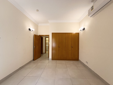 Hamala, Apartments, Flats, Houses & Villas, BHD 1200/month,  3 BR,  320 Sq. Meter,  3BR+Maid Compound Villa | Backyard | Near Causeway