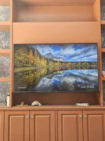 Jeddah, Electronics, SAR 1990,  TELEVISION SONY 65 Inch (almost New, 3 Months Old)