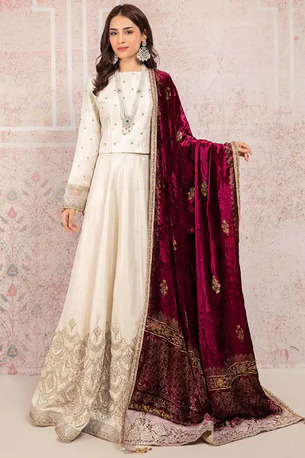 London, Clothing & Accessories, Bridal Lehenga UK Collection For Modern Brides