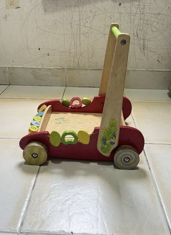 Manama, Baby & Kid Stuff, BHD 1,  Baby Walker Practice Wood