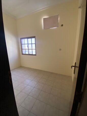 Manama, Apartments, Flats, Houses & Villas, BHD 200/month,  2 BR,  Rent