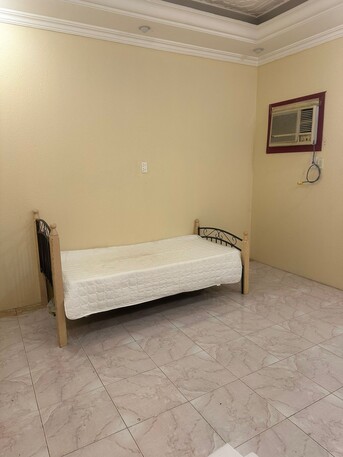 Dammam, Rooms for Rent, SAR 700/month,  100010 Sq. Meter,  A Big Room With Separate Washroom Available On Rent On Sharing Basis For An Executive Urdu
