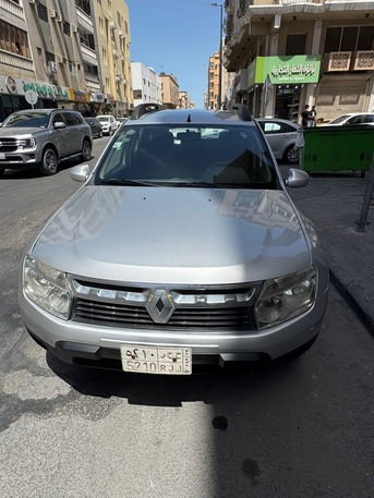 Dammam, Vehicles, Cars & Trucks , SAR 16000,  Renault Duster,  2014,  Automatic,  340000 KM,  Silver Duster Mint Condition For SALE With Reasonable Rate