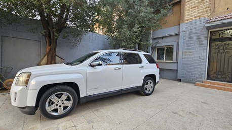 Riyadh, Vehicles, Cars & Trucks , SAR 32000,  GMC TERRAIN,  2013,  Automatic,  193000 KM,