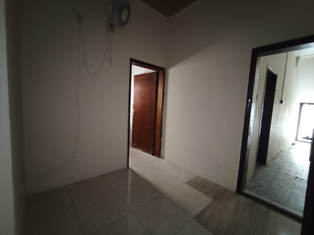 Gudaibiya, Apartments, Flats, Houses & Villas, BHD 140/year,  1 BR,  Gudaibiya:- Groundfloor Studio Flat On Rent With Ewa..